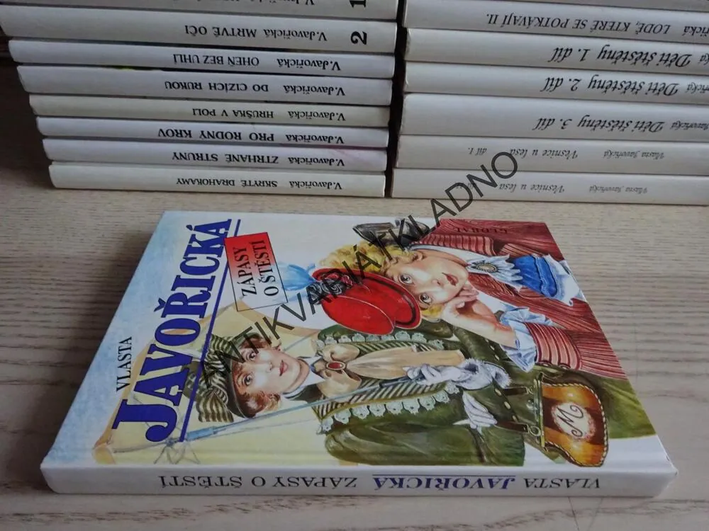 ZÁPASY O ŠTĚSTÍ, VLASTA JAVOŘICKÁ, **an