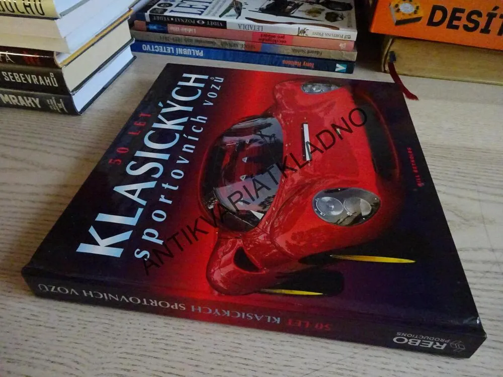 50 LET KLASICKÝCH SPORTOVNÍCH VOZŮ, BILL REYNOLDS, **an