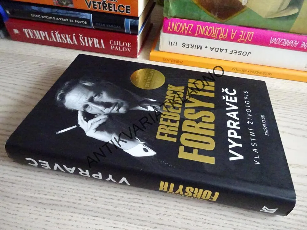 VYPRAVĚČ, FREDERICK FORSYTH, **an
