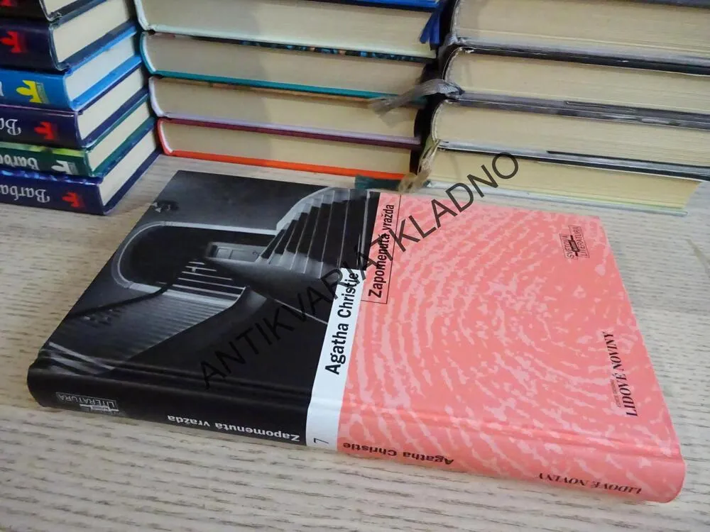 ZAPOMENUTÁ VRAŽDA, AGATHA CHRISTIE, **an