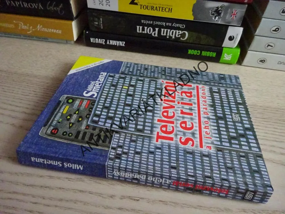 TELEVIZNÍ SERIÁL A JEHO PARADOXY, MILOŠ SMETANA, **an
