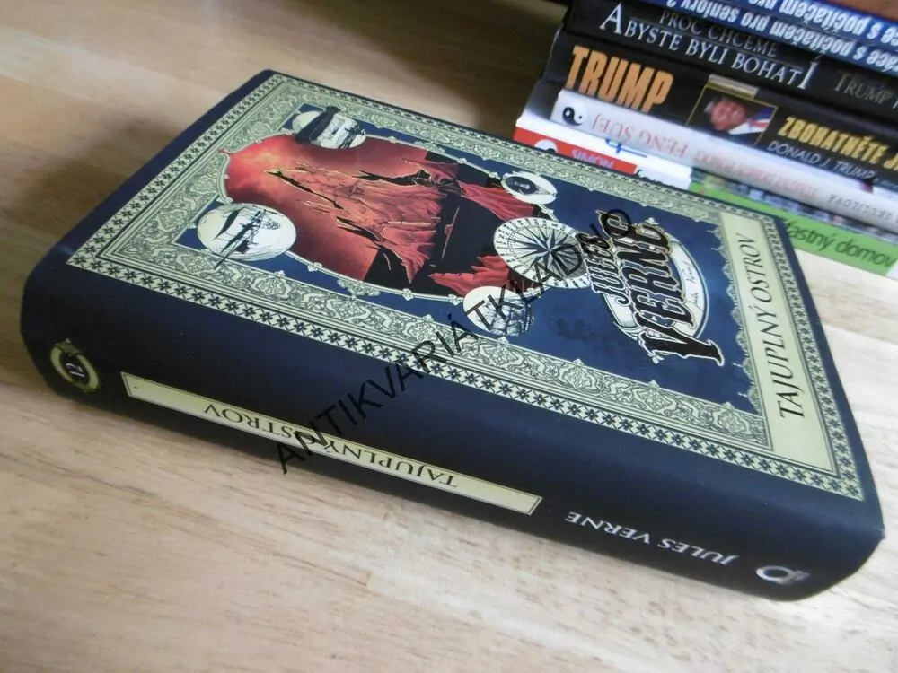 TAJUPLNÝ OSTROV, JULES VERNE