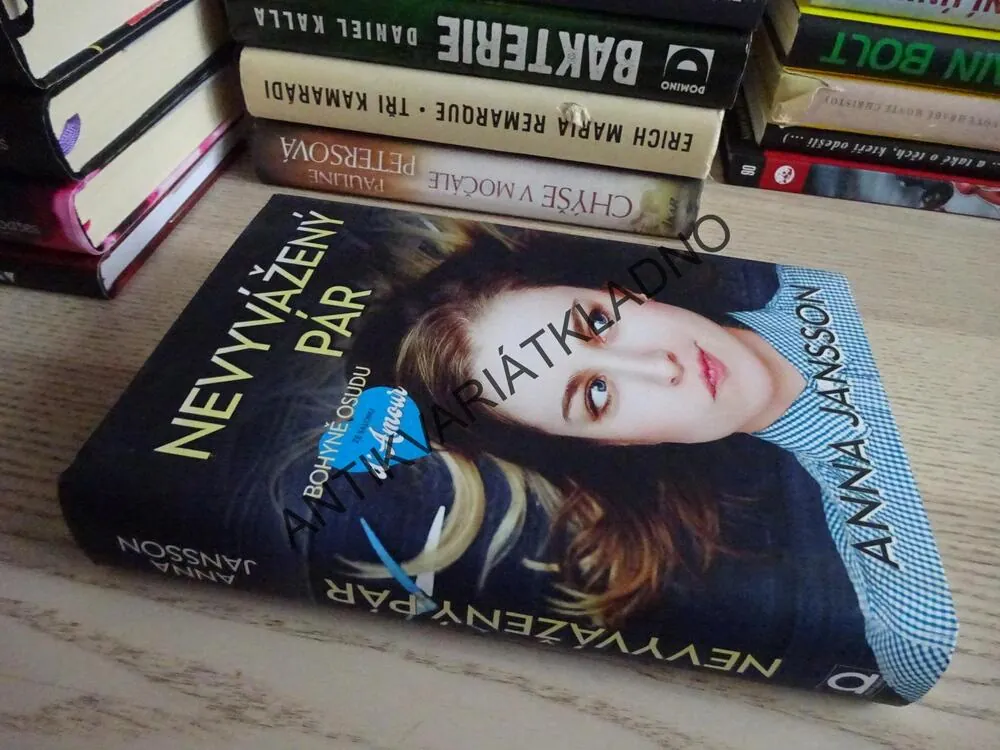 NEVYVÁŽENÝ PÁR, ANNA JANSSON, **an