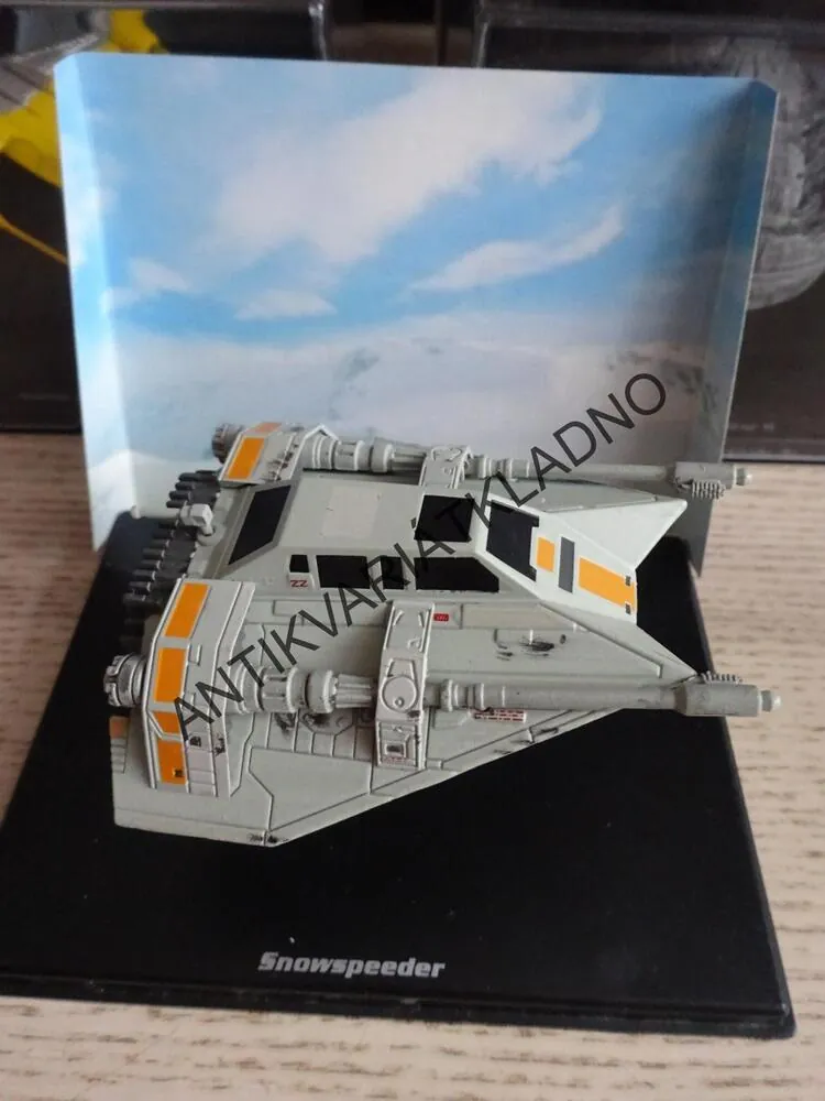 STAR WARS 10. - SNĚŽNÝ SPÍDR, VZNÁŠEDLO ESKADRY ROGUE