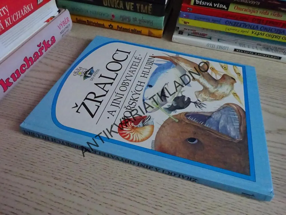 ŽRALOCI A JINÍ OBYVATELÉ MOŘSKÝCH HLUBIN, PHILIP STEELE, **an