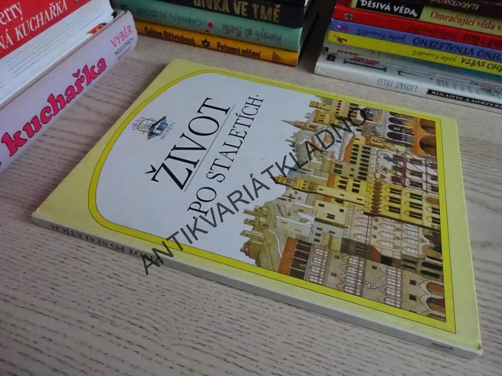 ŽIVOT PO STALETÍCH, GIOVANNI CASELLI, **an
