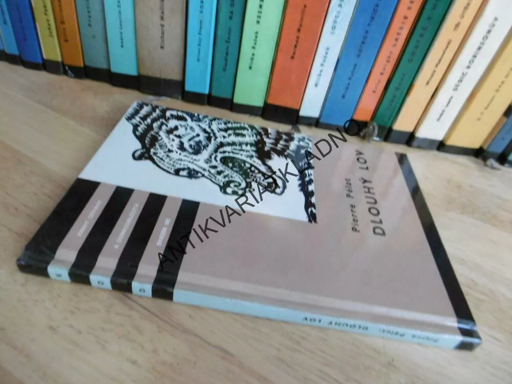 KOD 185 - DLOUHÝ LOV, PIERRE PÉLOT,**an