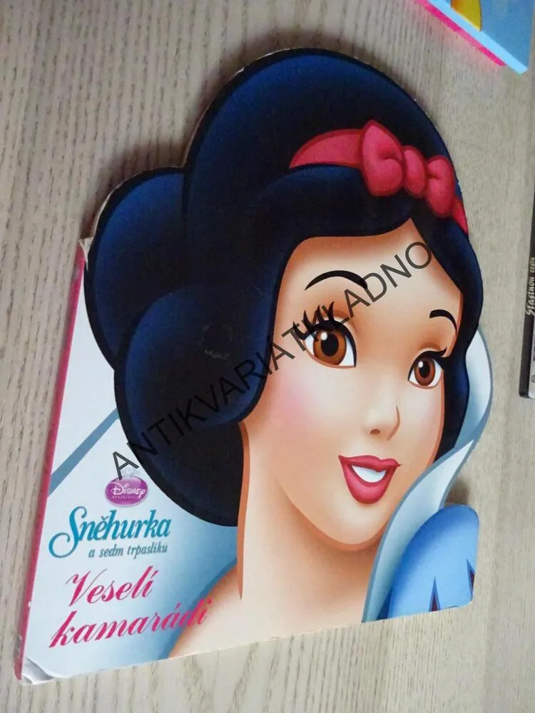 SNĚHURKA A SEDM TRPASLÍKŮ, VESELÍ KAMARÁDI, DISNEY, **an