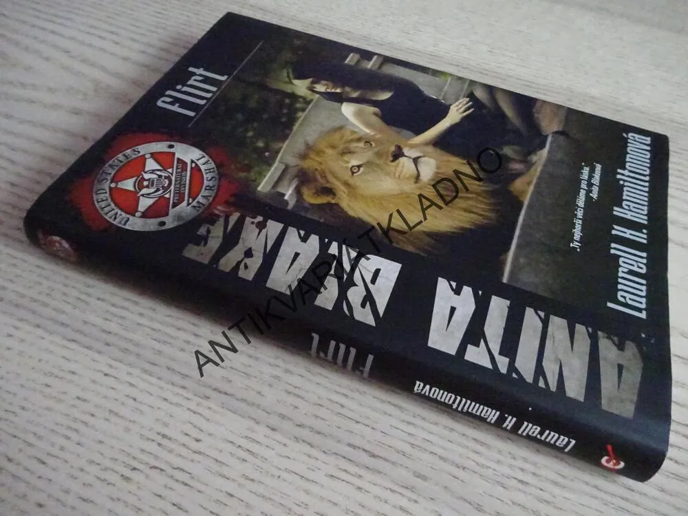 FLIRT, ANITA BLAKE, LAURELL K. HAMILOTONOVÁ, **an