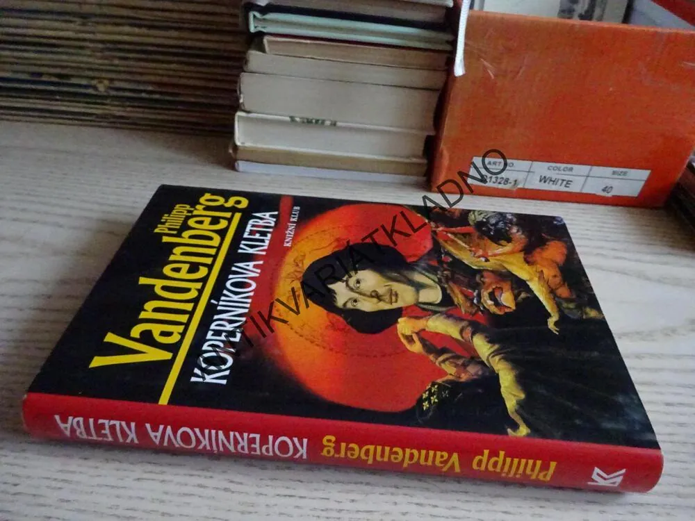 KOPERNÍKOVA KLETBA, PHILIPP VANDENBERG, **an
