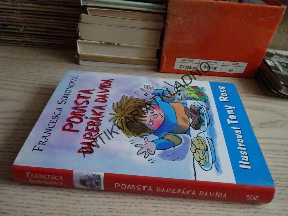 POMSTA DAREBÁKA DAVIDA, FRANCESCA SIMONOVÁ, TONY ROSS, **an