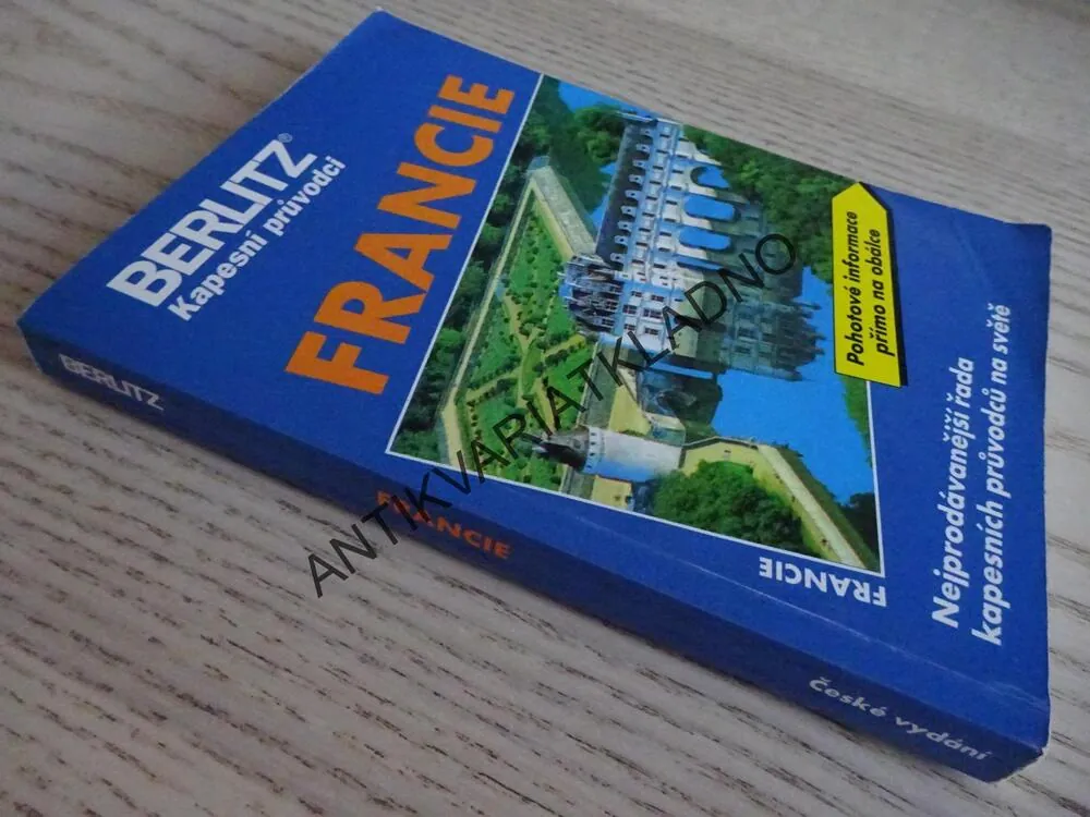FRANCIE, KAPESNÍ PRŮVODCE, BERLITZ, **an