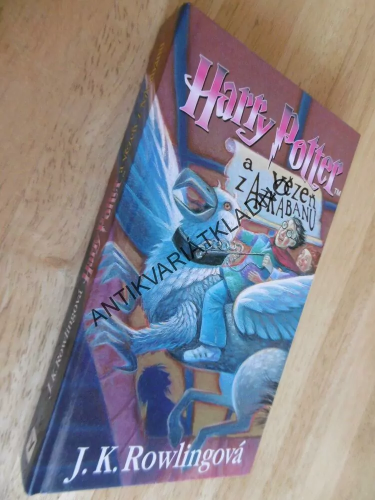 HARRY POTTER A VĚZEŇ Z AZKABANU, J.K. ROWLINGOVÁ, **an