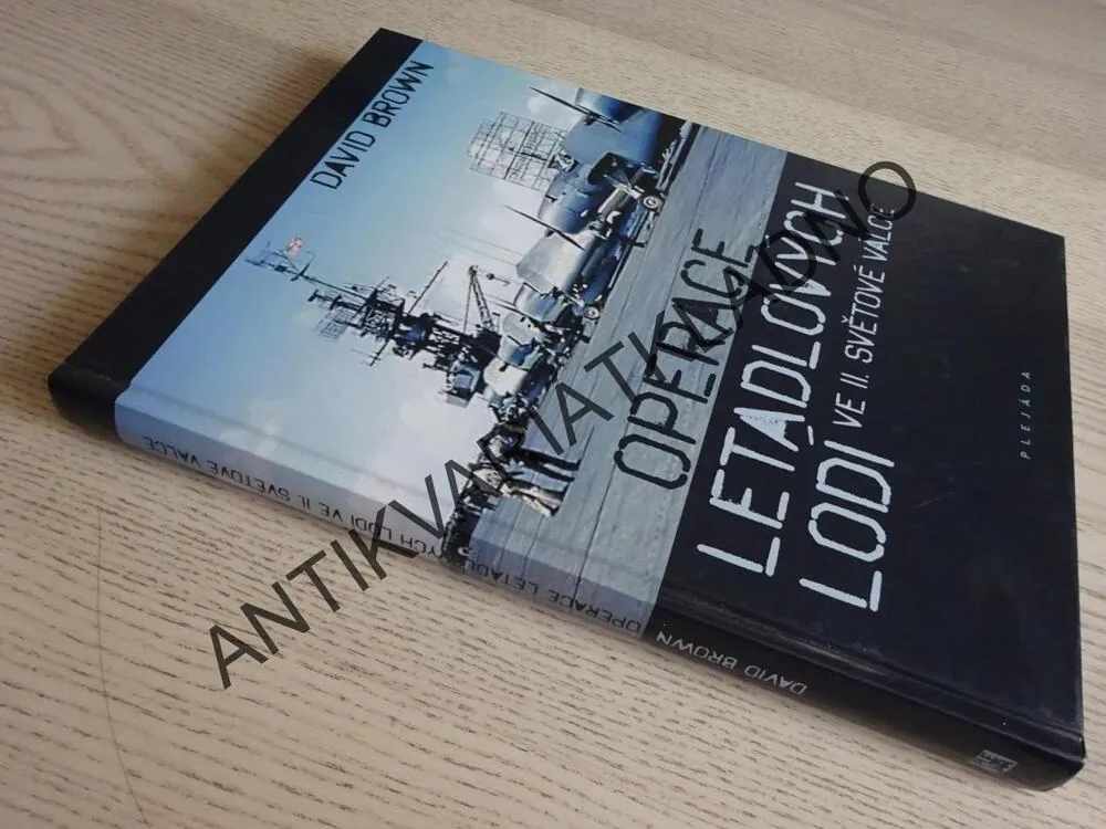 OPERACE LETADLOVÝCH LODÍ VE II. SVĚTOVÉ VÁLCE, DAVID BROWN, **an
