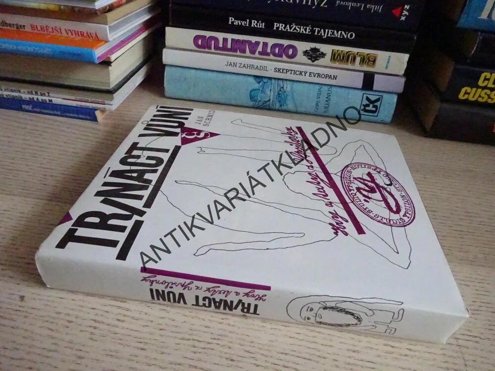 TŘINÁCT VŮNÍ, JAN SCHMID, **an