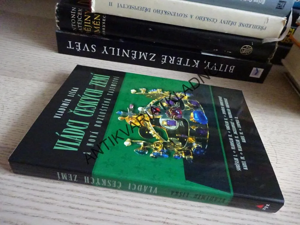 VLÁDCI ČESKÝCH ZEMÍ A NOVÁ ROZLUŠTĚNÁ TAJEMSTVÍ, VLADIMÍR LIŠKA, **an