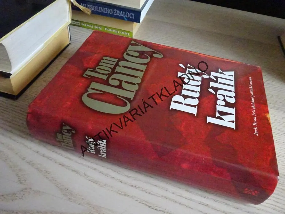 RUDÝ KRÁLÍK, TOM CLANCY, **an