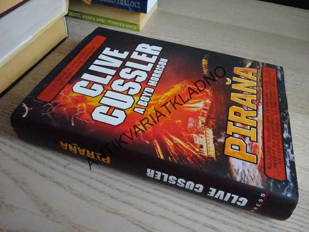 PIRAŇA, CLIVE CUSSLER, BOYD MORRISON, **an
