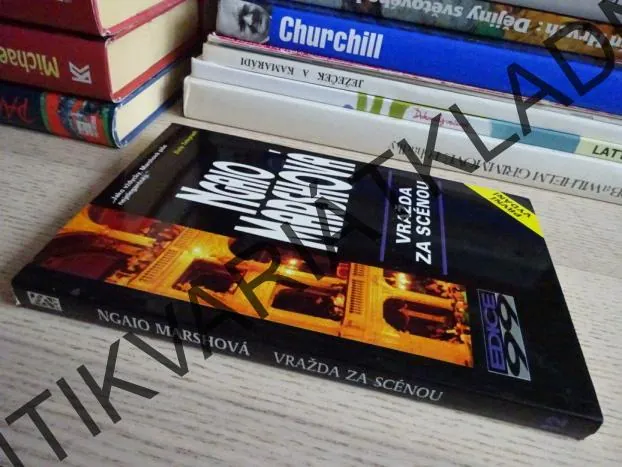 VRAŽDA ZA SCÉNOU, NGAIO MARSHOVÁ, **an