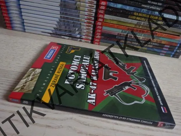 ZBRANĚ RUSKA: POTOMCI SAMOPALU AK-47 KALAŠNIKOV, DVD FILM DOKUMENT
