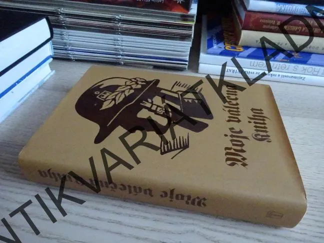 MOJE VÁLEČNÁ KNIHA, **an