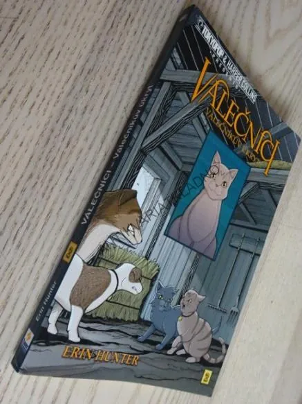 VÁLEČNÍCI, VÁLEČNÍKŮV ÚKRYT, ERIN HUNTER, KOMIKS, **an