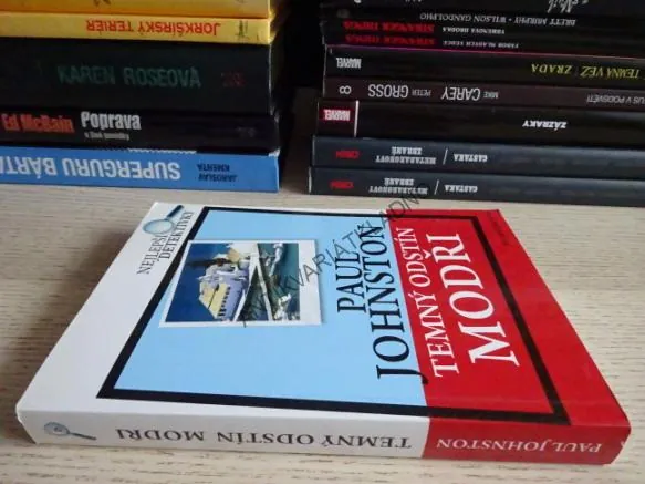TEMNÝ ODSTÍN MODŘI, PAUL JOHNSTON, **an