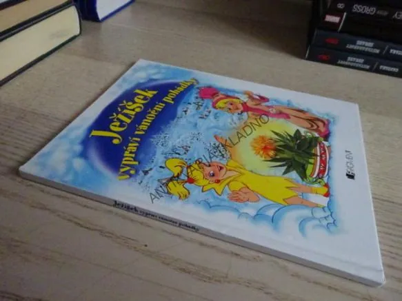 JEŽÍŠEK VYPRÁVÍ VÁNOČNÍ POHÁDKY, **an