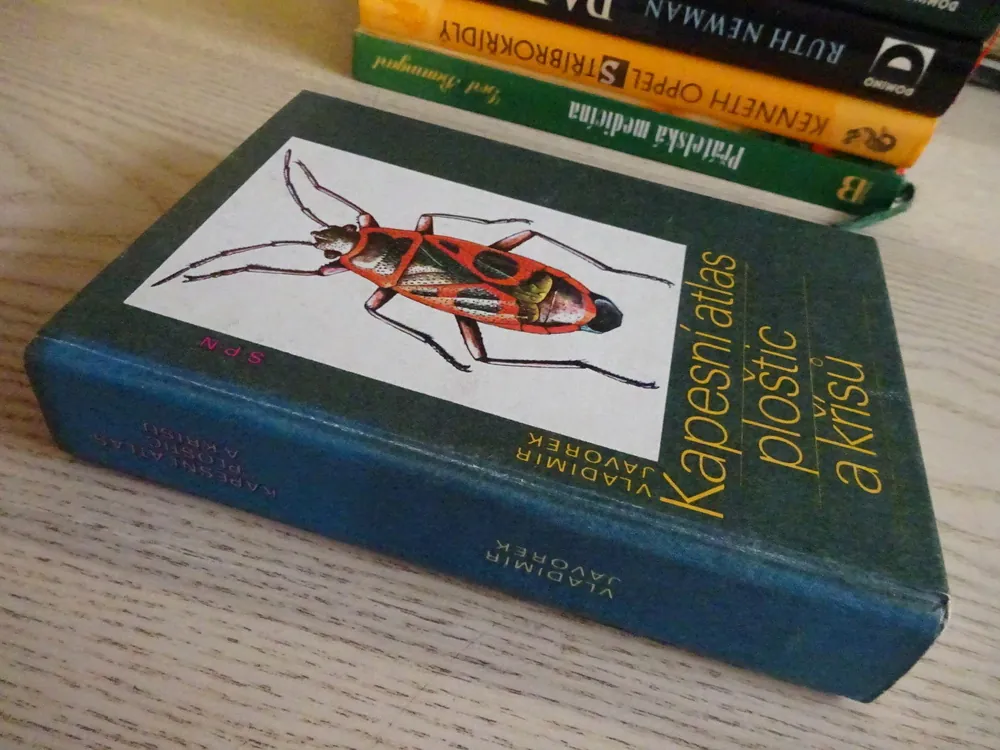 KAPESNÍ ATLAS PLOŠTIC A KŘÍSŮ, VLADIMÍR JAVOREK, **an