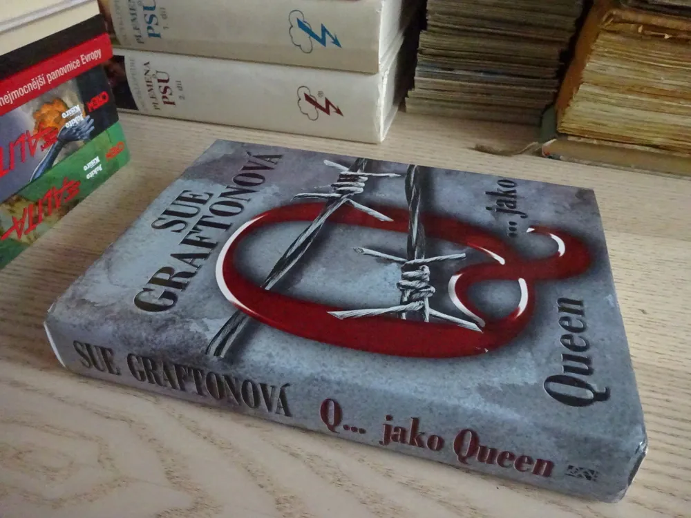 Q... JAKO QUEEN, SUE GRAFTONOVÁ, THRILLER, **an