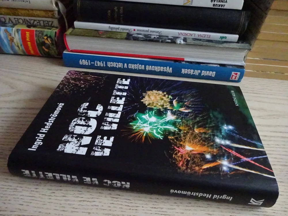 NOC VE VILLETTE, INGRID HEDSTRÖMOVÁ, **an