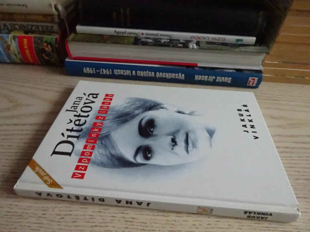JANA DÍTĚTOVÁ, ZVPOMÍNKY Z LÁSKY, JAKUB VINKLÁŘ, **an