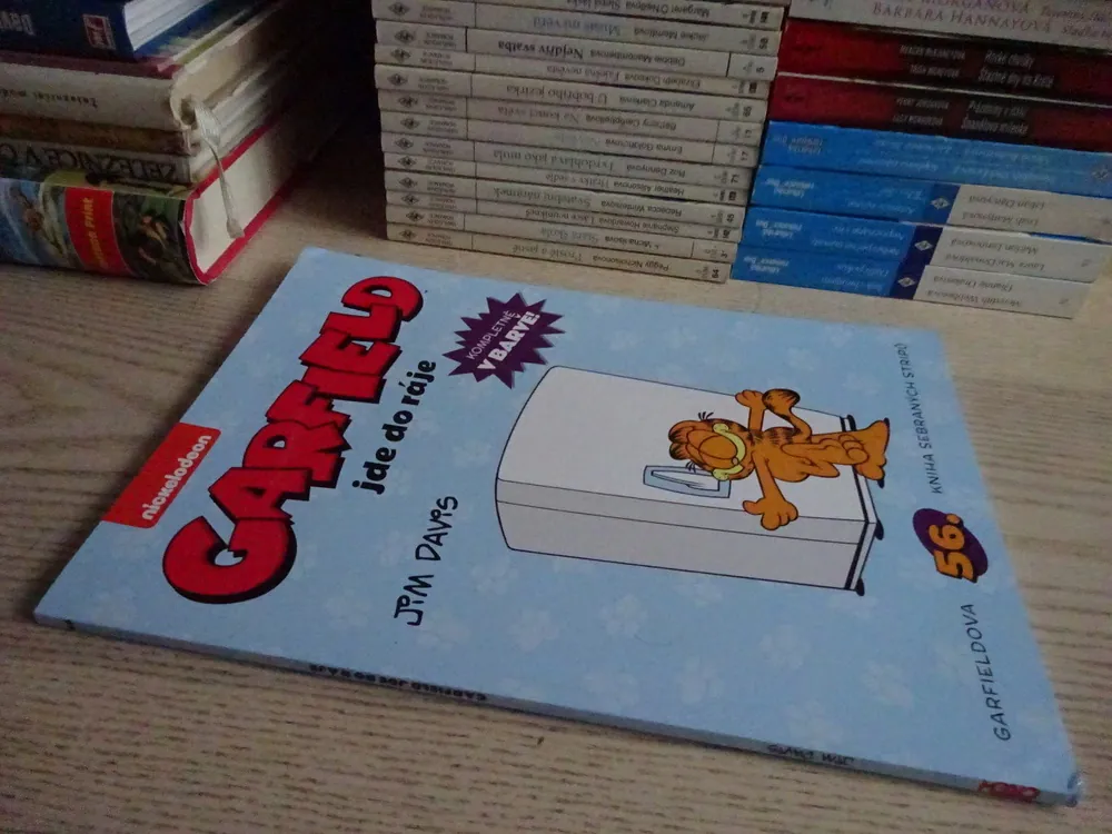 GARFIELD JDE DO RÁJE, JIM DAVIS, **an