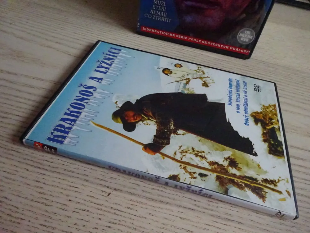 KRAKONOŠ A LYŽNÍCI, DVD FILM ČR