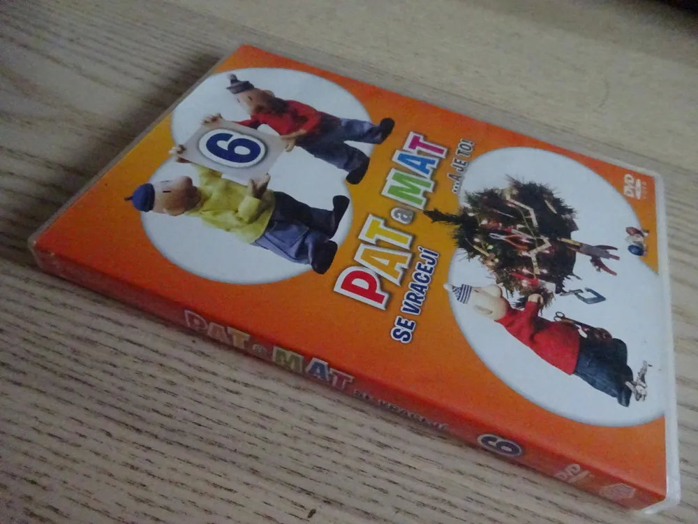 PAT A MAT SE VRACEJÍ, 6. ...A JETO!, DVD FILM