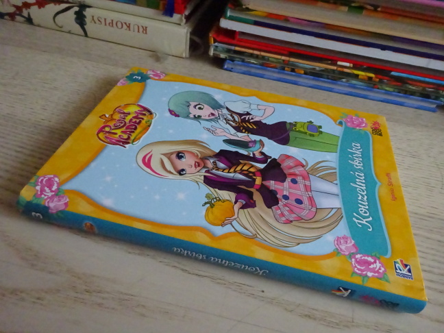 KOUZELNÁ SBÍRKA, REGAL ACADEMY, IGINIO STRAFFI, **an