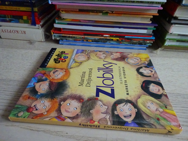 ZLOBILKY, MARTINA DRIJVEROVÁ, **an