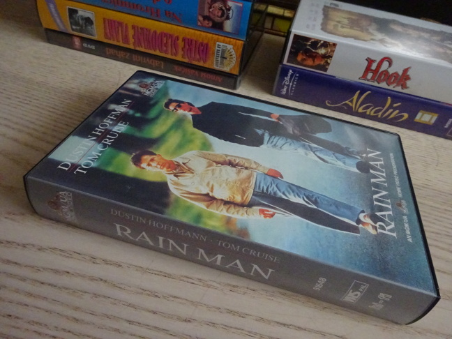 RAIN MAN, DUSTIN HOFFMAN, TOM CRUISE, VHS VIDEOKAZETA