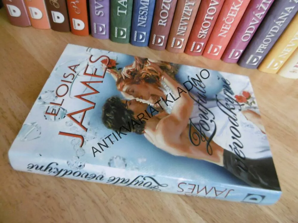 ZOUFALÉ VÉVODKYNĚ, ELOISA JAMES, **an