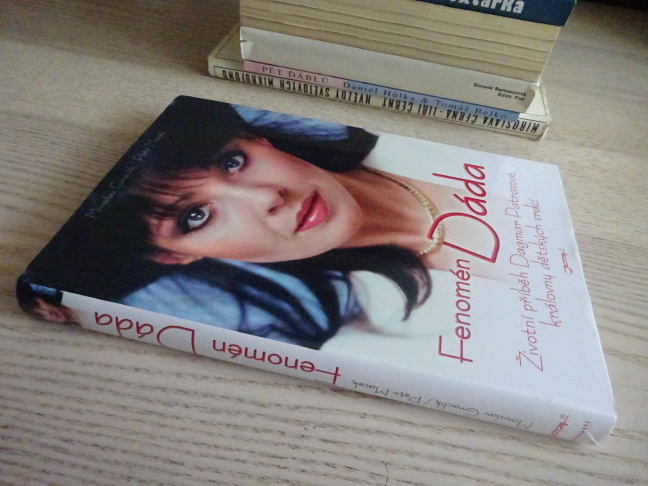 FENOMÉN DÁDA, ŽIVOTNÍ PŘÍBĚH DAGMAR PATRASOVÉ, KRÁLOVNY DĚTSKÝCH SRDCÍ, **an