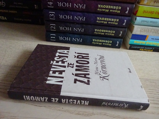 NEVĚSTA ZE ZÁMOŘÍ, HANA MARIE KÖRNEROVÁ, **an