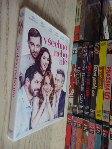 VŠECHNO NEBO NIC, DVD FILM ČR