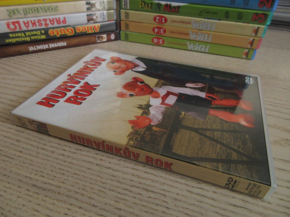 HURVÍNKŮV ROK, DVD FILM 