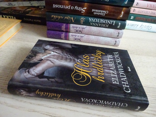 HLAS HRDLIČKY, ELIZABETH CHADWICKOVÁ, **an