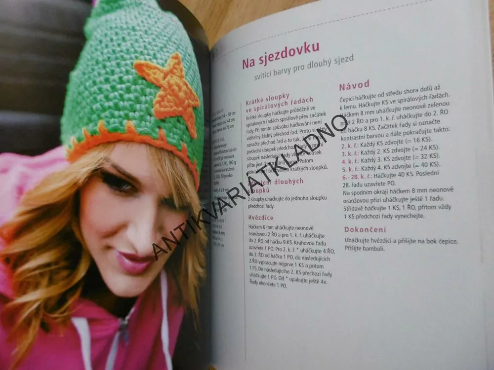 ČEPICE BEANIE, STYLOVĚ UHÁČKOVANÉ, HÁČKOVÁNÍ, 26 MODELŮ