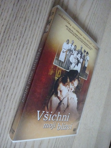 VŠICHNI MOJI BLÍZCÍ, DVD FILM