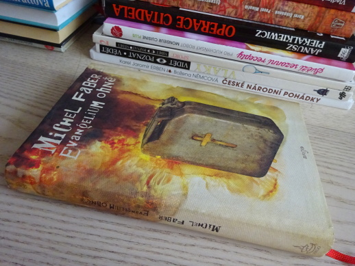 EVANGELIUM OHNĚ, MICHEL FABER, **an