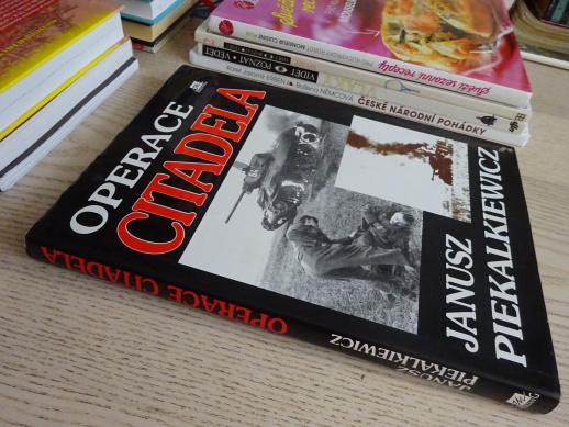 OPERACE CITADELA, JANUSZ PIEKALKIEWICZ, **an