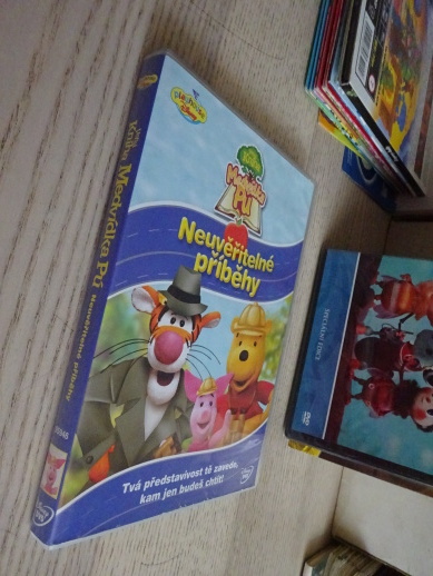 NEUVĚŘITELNÉ PŘÍBĚHY, VELKÁ KNIHA MEDVÍDKA PÚ, MEDVÍDEK PÚ, DVD FILM