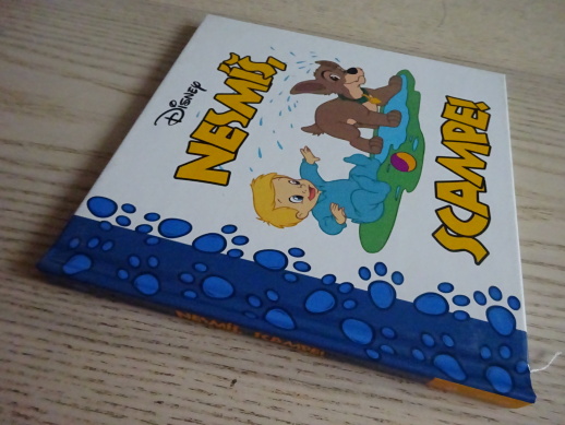 NESMÍŠ, SCAMPE!, WALT DISNEY, **an